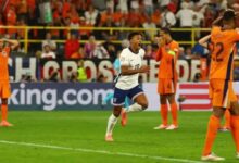 موعد ظهور واتكينز الأول مع الهلال